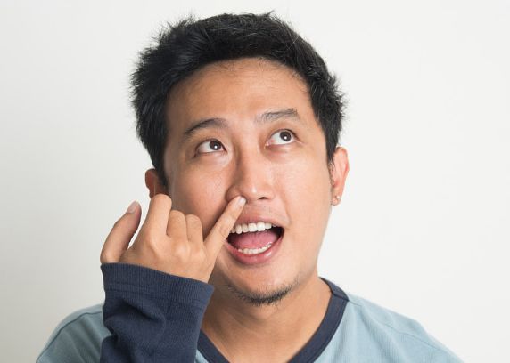 容易引发鼻窦炎的不良习惯有哪些？