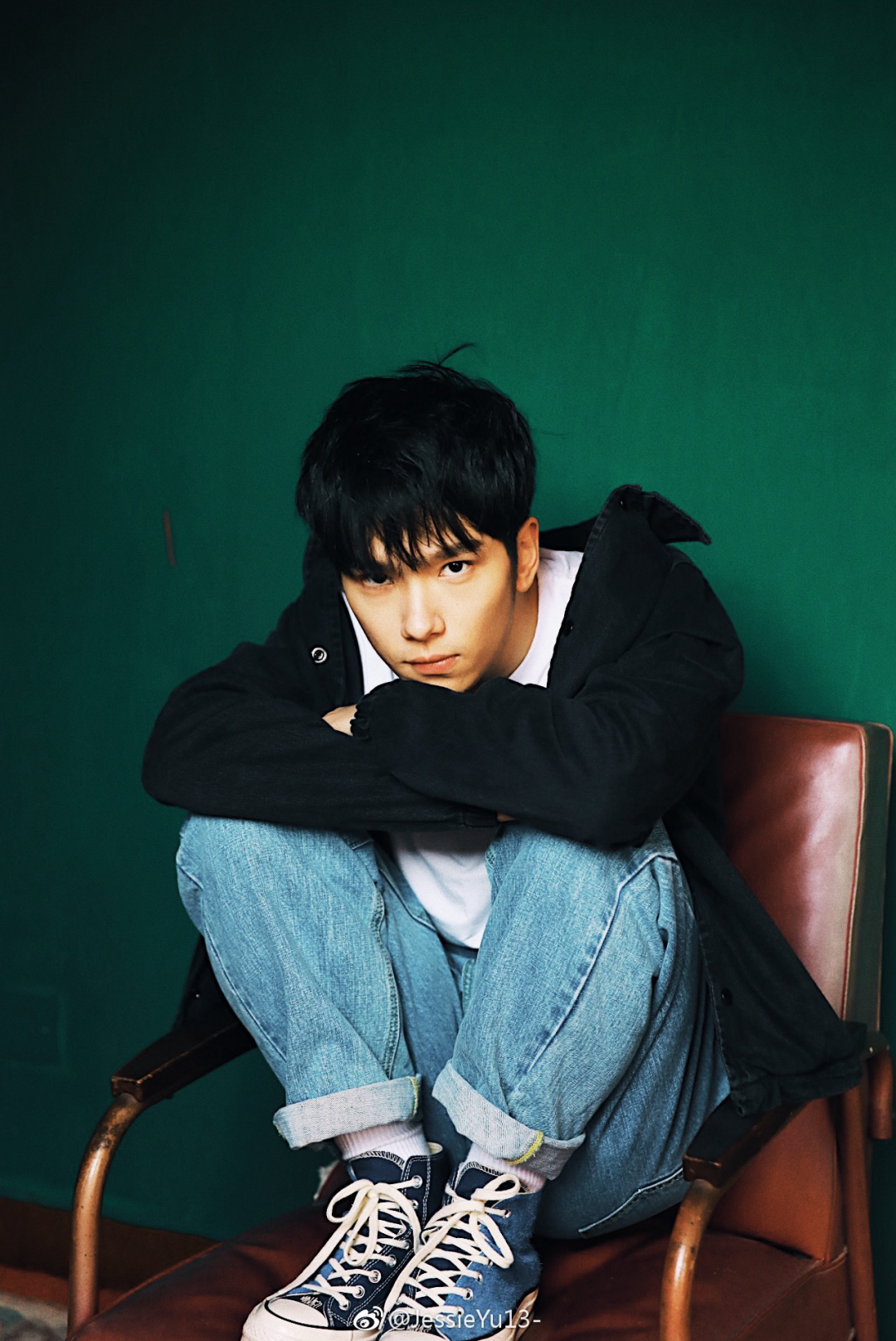 男生拍照这样摆 pose 能帅 10 倍! - chrome插件网