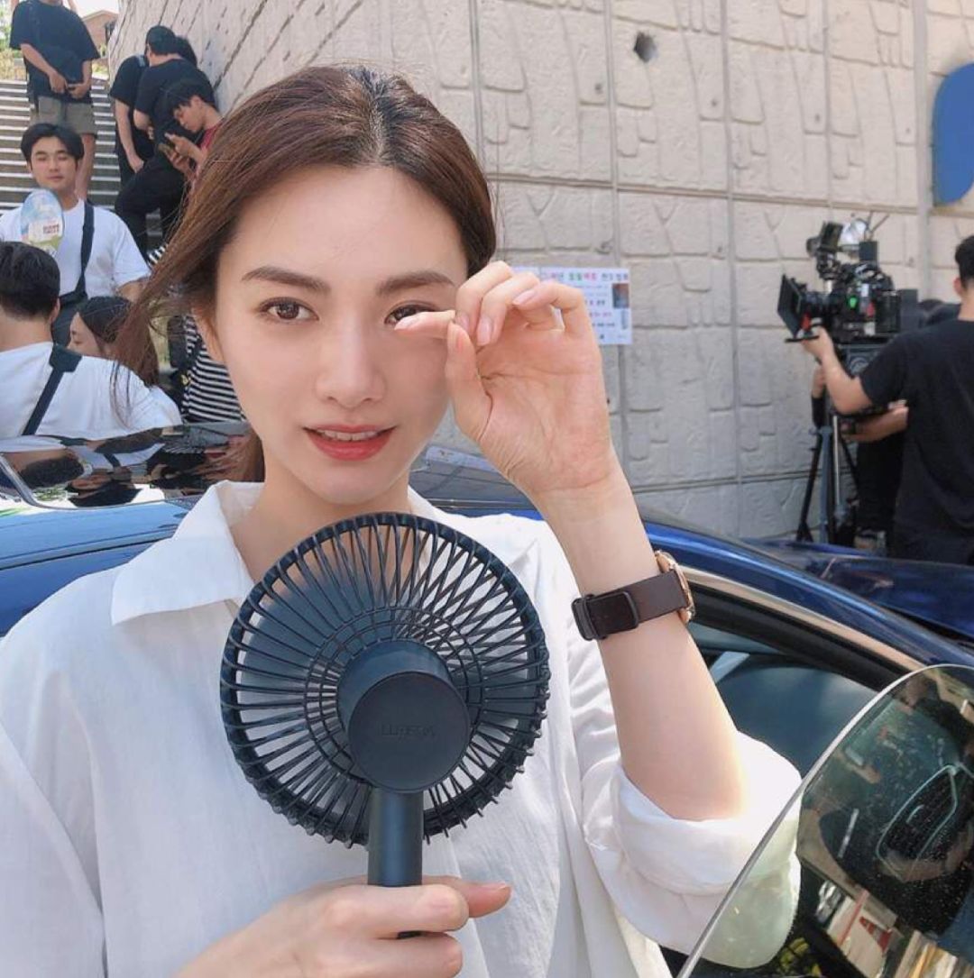【美女】拿下“全球最美脸蛋”的她，被韩国人骂哭，这港风神颜，绝了！（组图） - 5