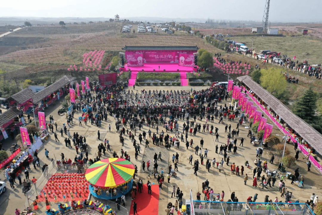 电商活动今日尚市桃花节正式开幕随县电商带您云端赏花