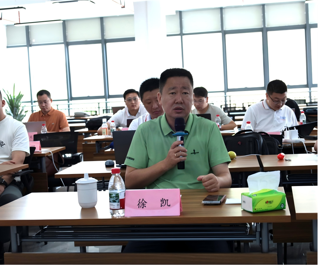 徐凯老师.png