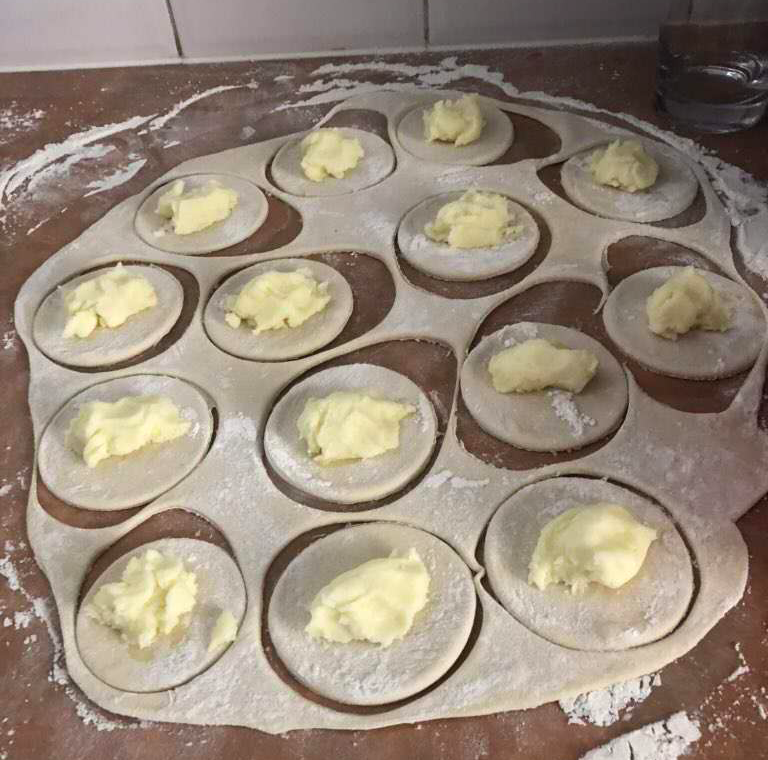 周一谈资 | 原来，歪果仁包的「饺子」长这样...