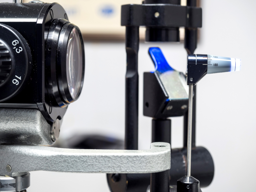 眼压计怎么用Goldmann眼压计（二）：使用方法、注意事项、误差来源_https://www.jmylbn.com_新闻资讯_第2张