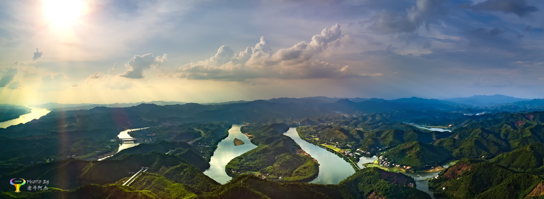 肇庆市封开县人民政府网站-【全域旅游】诗意小城里的诗情与画意