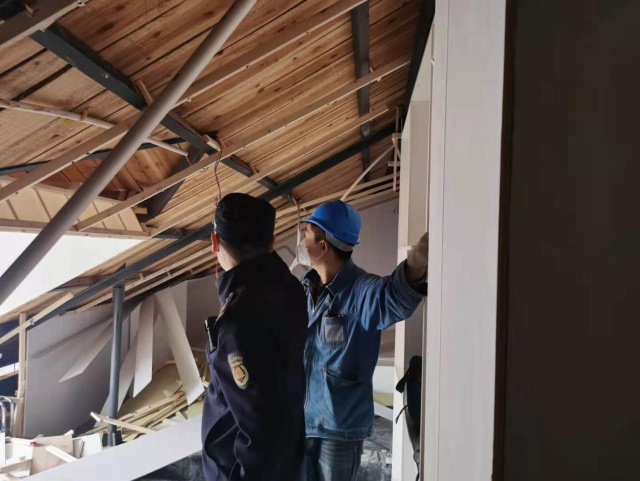 平改坡_平改坡属于违建吗_平改坡屋顶图片