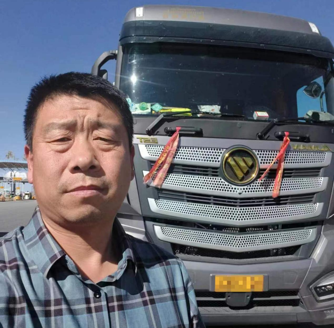 百公里24.6KG 徐师傅：欧曼EST燃气车7个月帮我省出9万多