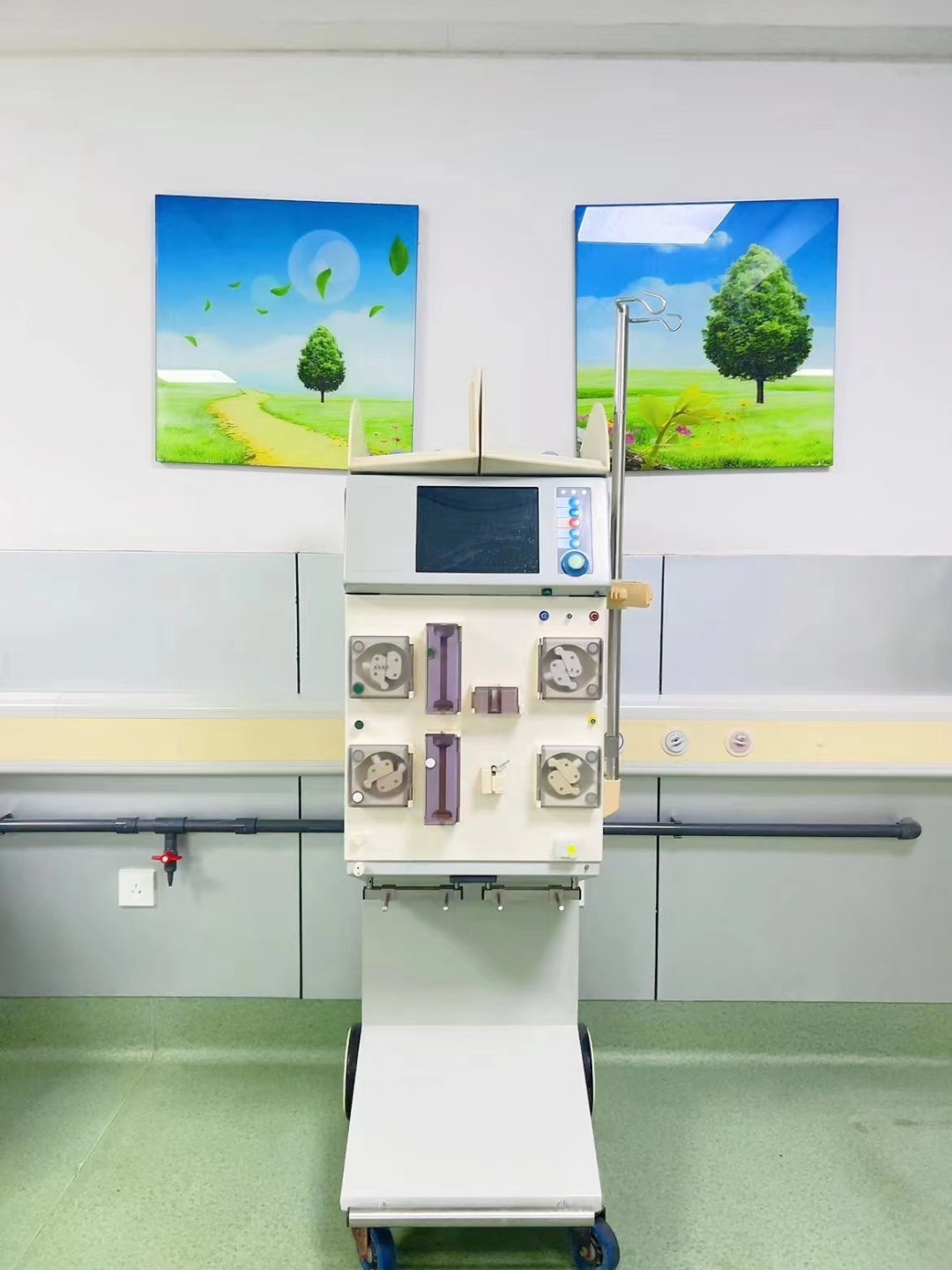 血滤机什么品牌好【微技术】带您认识血液净化中心的救命利器——床旁血滤机_https://www.jmylbn.com_新闻资讯_第1张