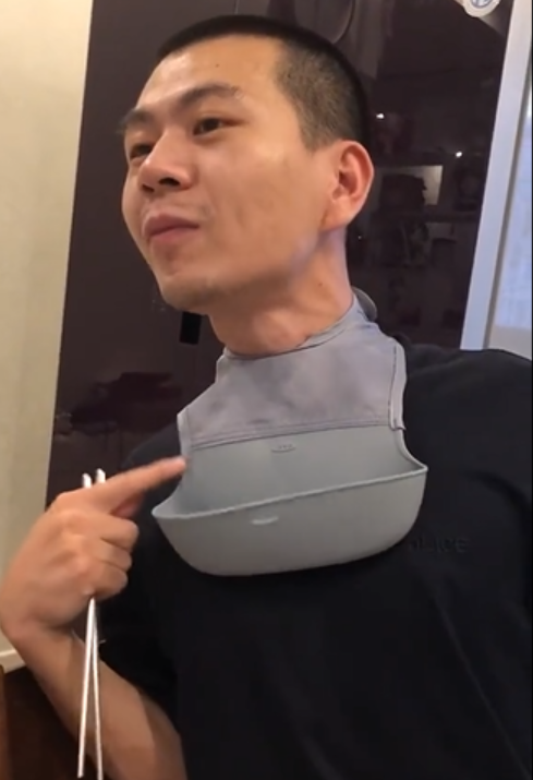 【爆笑】千万不要让爸爸喝醉酒！不然你会收获他的私房钱、还有爸妈的狗粮...（视频/组图） - 1