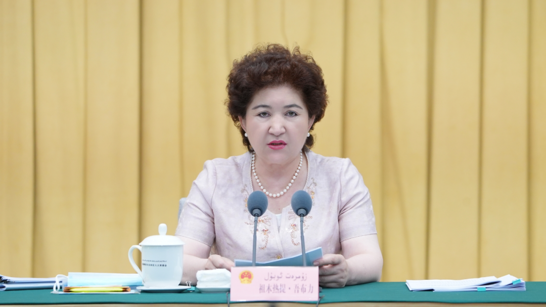 祖木热提·吾布力(女,维吾尔族) - 新疆维吾尔自治区人大常委会