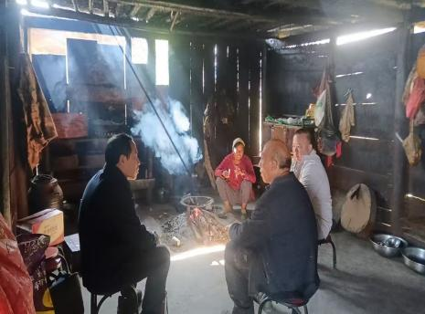 护理床怎么安装步骤图【我为群众办实事】排路坝村：免费安装“暖心护理床” 解高龄老人照护难题_https://www.jmylbn.com_新闻资讯_第9张