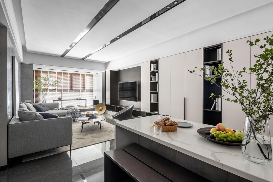 黑白配,摒弃繁琐复杂的装饰,延伸出无限的想象空间-众易居装修效果图