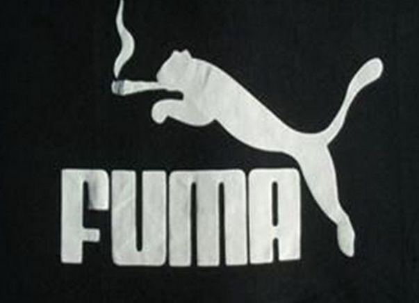 乔丹山寨版"看我不雷死你"(打篮球的乔丹遇上踢足球的乔丹,一场跨时代