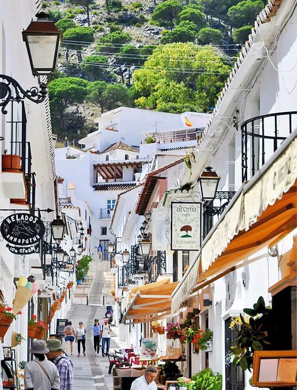 西班牙米哈斯：海丝路上的浪漫小镇