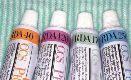 洁牙要哪些器材PMTC各种仪器、器材的选择_https://www.jmylbn.com_新闻资讯_第27张