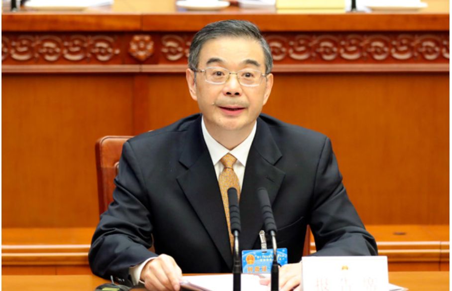 最高人民法院：推动建立个人破产制度，完善破产法。