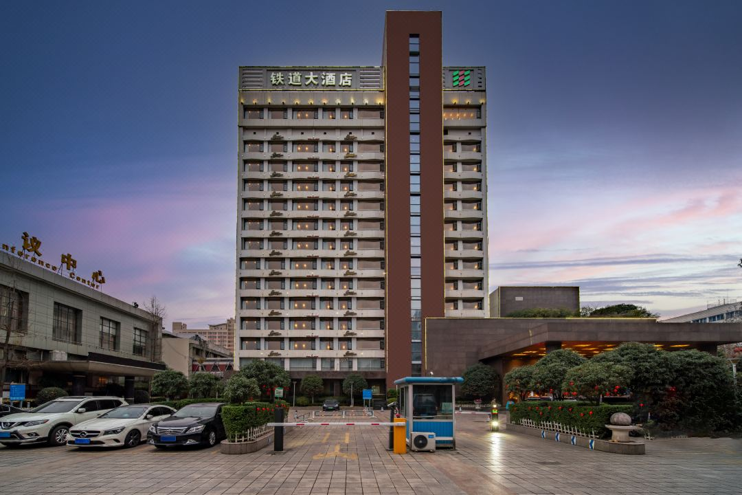 图片[21]｜2024成都春糖最全最强逛展攻略（逛展、美食、旅游、住宿、出行）｜全营销数字服务平台丨榕媒圈