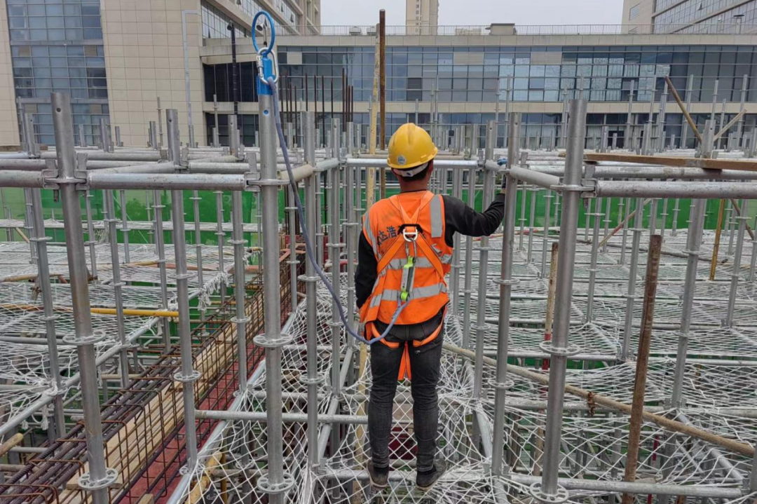 《建筑施工高处作业安全带系挂点推荐图集》的图20