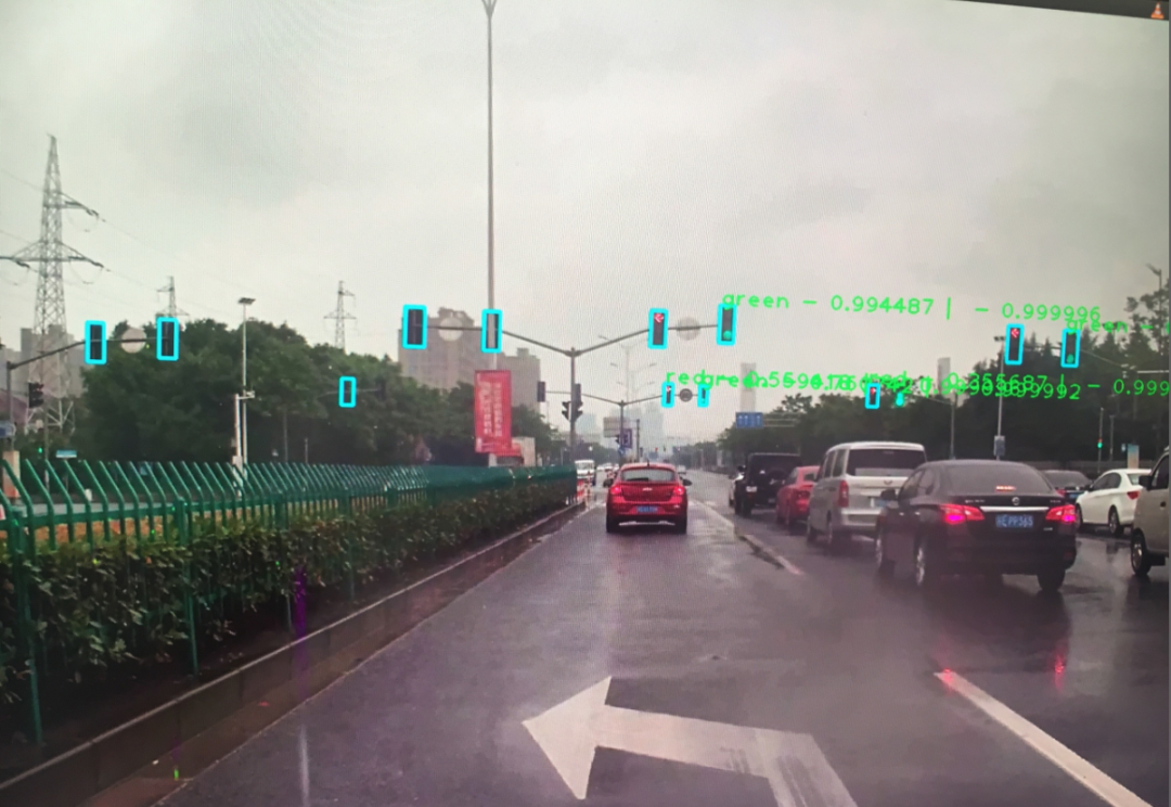 自动驾驶行业观察 | 自动驾驶汽车如何「看到」红绿灯？的图8