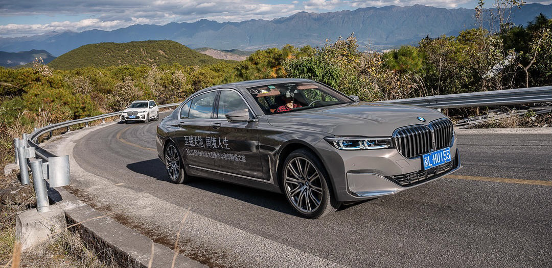 满足我对豪华旗舰轿车的所有想象试驾宝马m760li