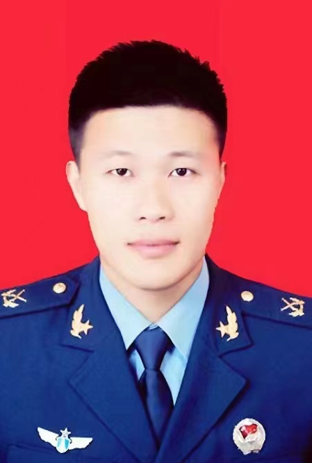 武警云南总队少尉警官,江南街道西津桥社区人陈一乾66397部队中尉军官