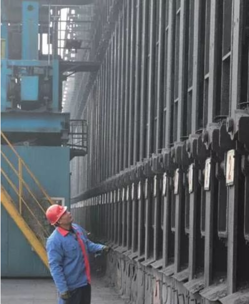 回答：治理大型焦炉炉门冒烟的具体方法的图1