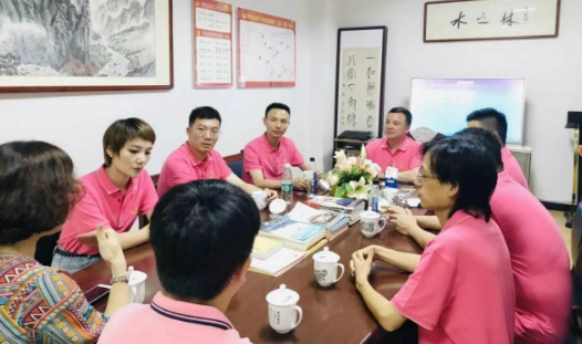 请跟我来，莫问前程，文博也！
