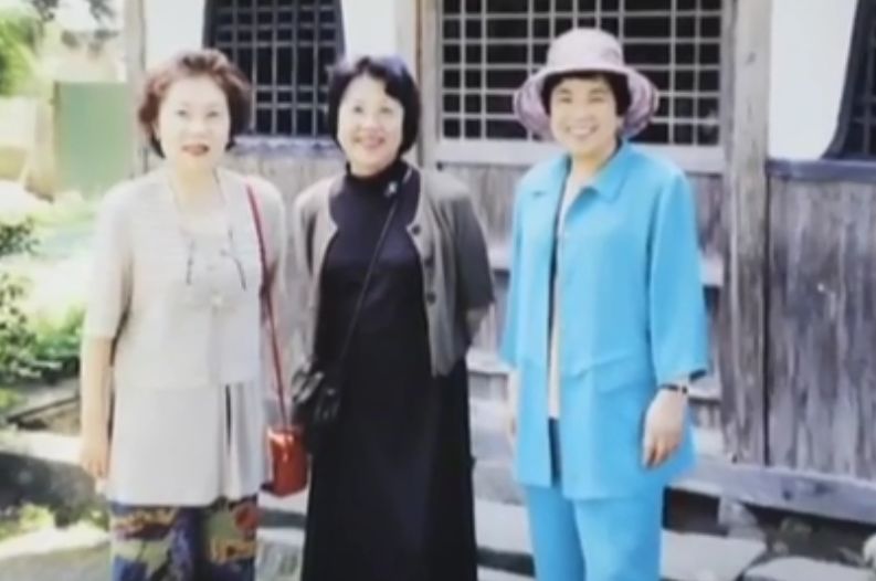婚友社推薦  春節保命防催婚！她們單身了一輩子，卻活出了我想要的樣子！ 情感 第4張