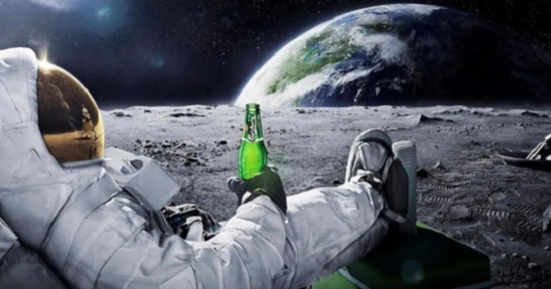 如果由地球提供电源，需要多少伏电压才能点亮月球上的灯泡？的图4