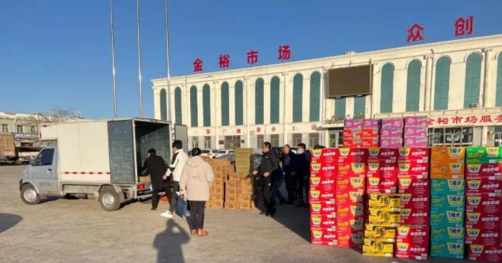 中国最大陆路口岸近百名师生确诊，万人转运隔离！那个副公安局长，被免职了（组图） - 13