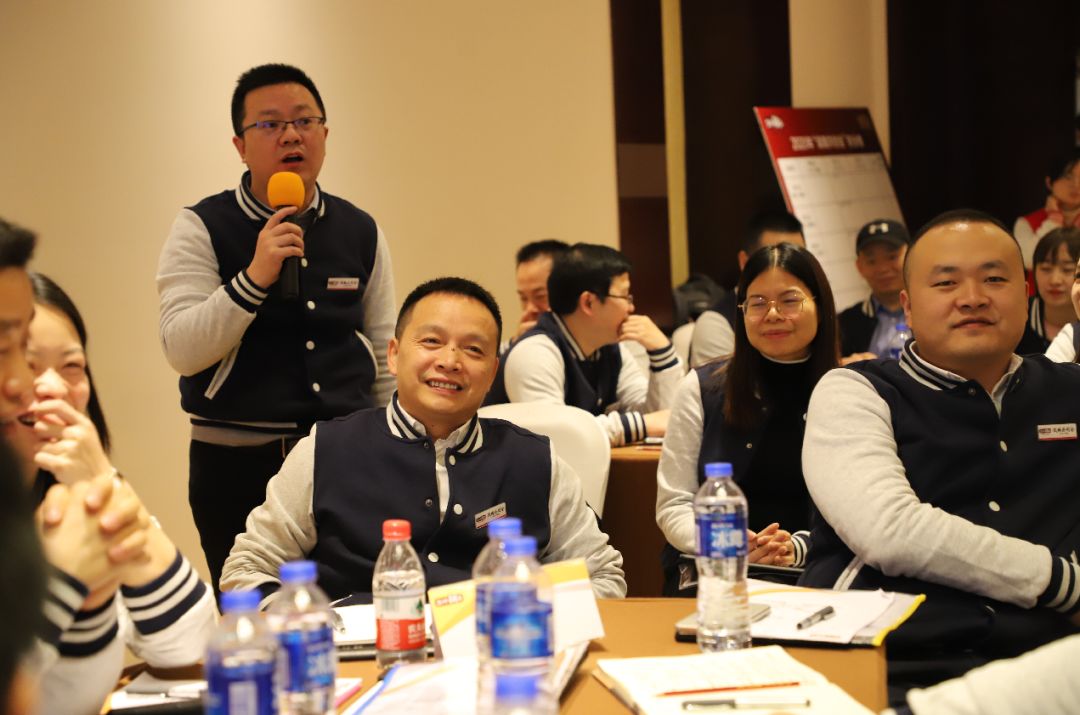 行穩(wěn)致遠(yuǎn)，進(jìn)而有為！鹽津鋪?zhàn)?020年戰(zhàn)略共創(chuàng)會(huì)圓滿舉行！