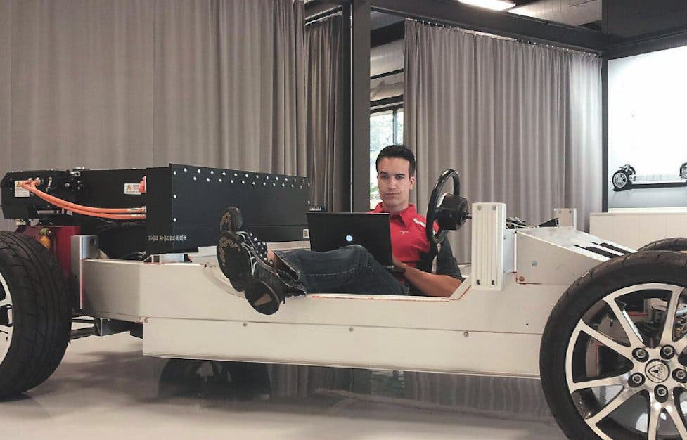 Model 3的弟弟来了，不叫Model 2的图5