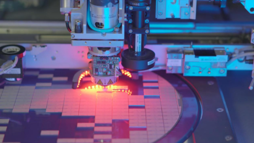 为国产无人驾驶芯片助力，国内光刻机核心部件迎来重大突破的图2