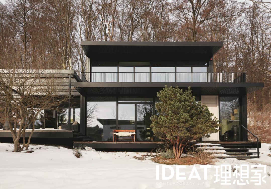 在德國 | 用現代主義黑與白，向自然與建築大師賴特致敬 家居 第2張