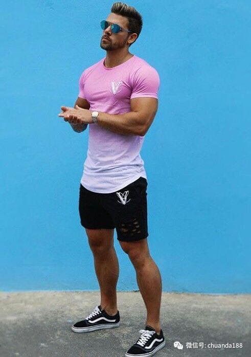 夏日男士如何增加个人魅力，这4大技巧你必须知道！