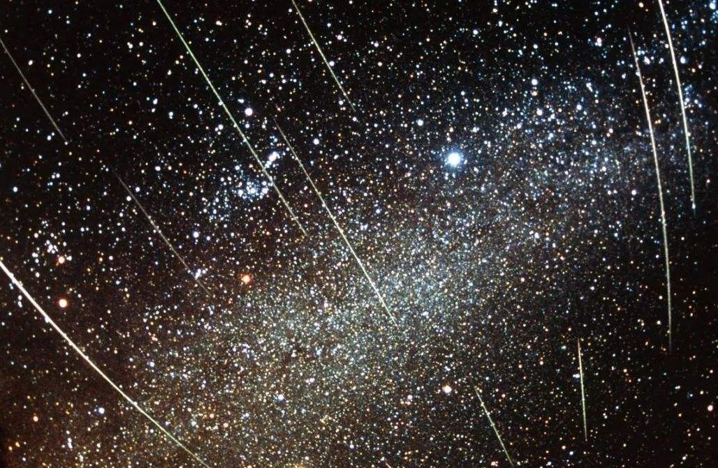 流星雨大爆发流星雨时间表中国 陕西旅游