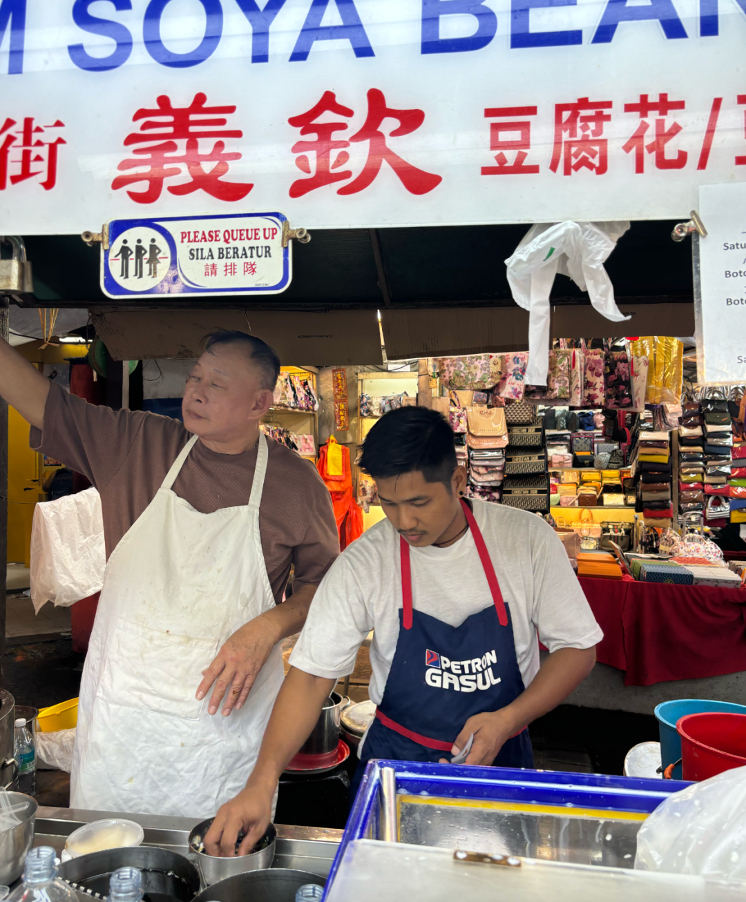 马六甲吉隆坡双城游攻略 两天一夜路线美食与一日游团体验