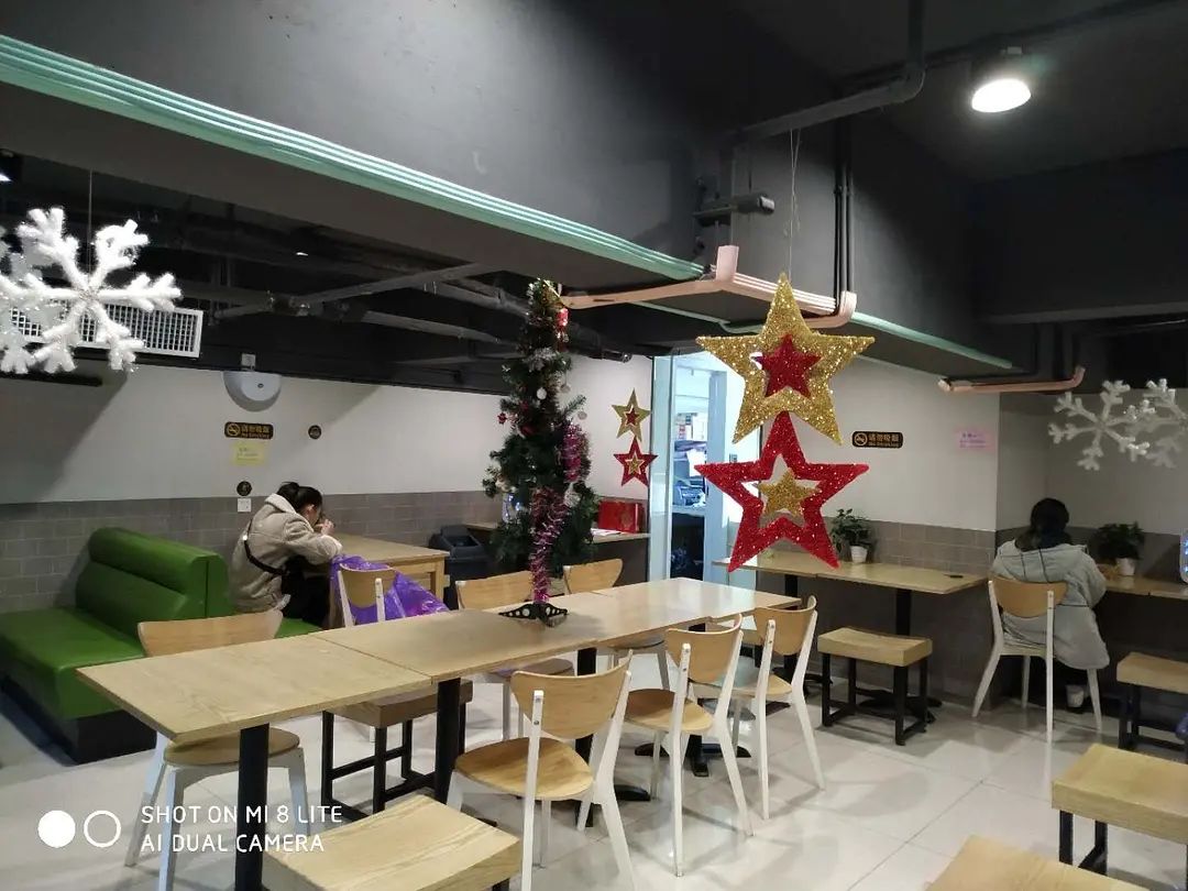 封城十八日，一位便利店主记录下的真实武汉（组图） - 5