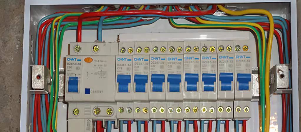 什么是弱电？什么是强电？二者有何区别的图1