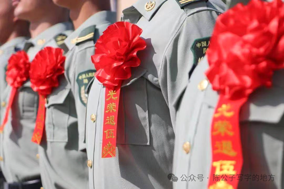 陈赫：我怎么会有黑头,陈赫近作|对不起，我那写诗的双手早已沾满了油污