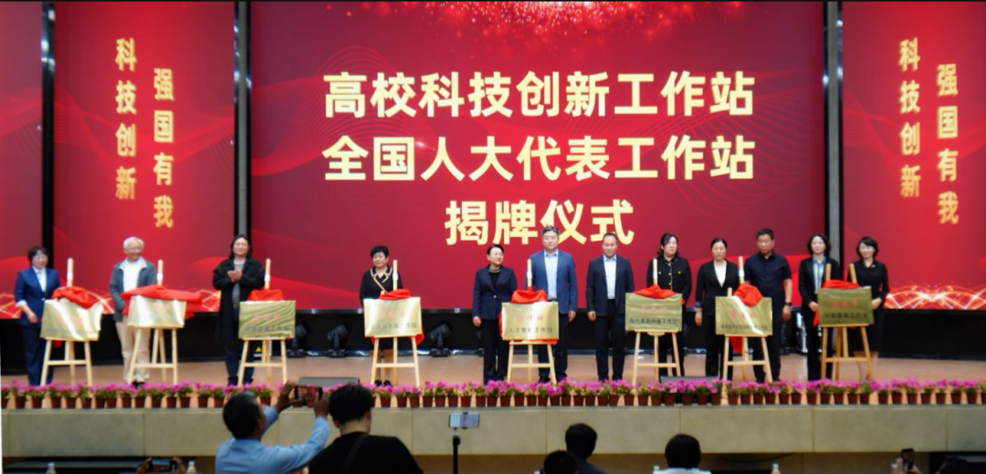 共有三大基地:保定二中分校保定三中分校保定十三中加入保定中学教育