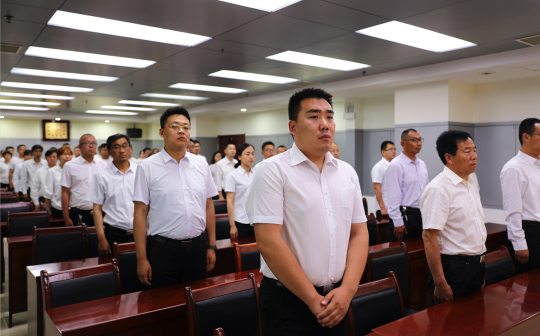 镇党委主要负责同志王学江,镇党委副书记朱云涛,镇党委组织委员李希庆