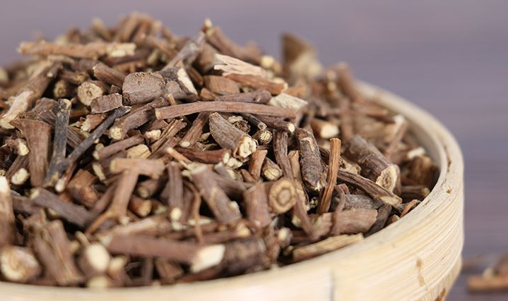 每天认识一味中药——柴胡的功效与作用