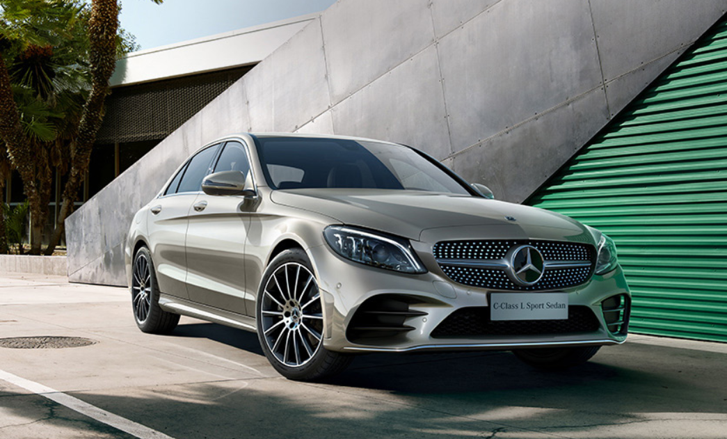 坐奔驰开宝马？你OUT了，现在都是坐宝马开奥迪了！