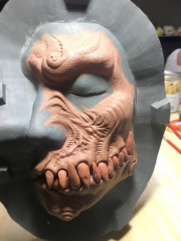 揭秘电影中特效化妆的标准流程