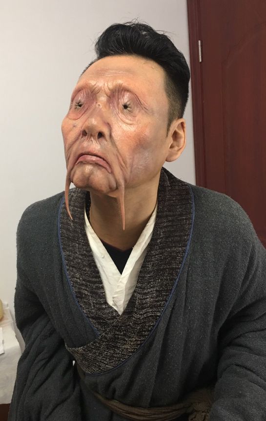 揭秘电影中特效化妆的标准流程