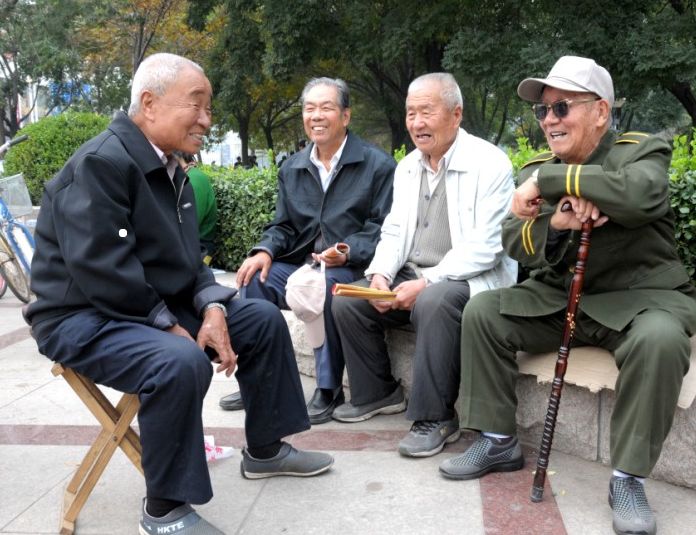 拆迁分得两套房后 男子却在家中上吊自杀