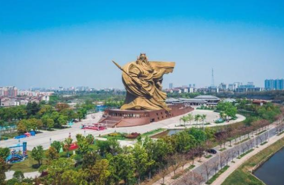 【8点见】荆州巨型关公像将搬迁 耗资4000万-微信头条网 【8点见】荆州巨型关公像将搬迁 耗资4000万