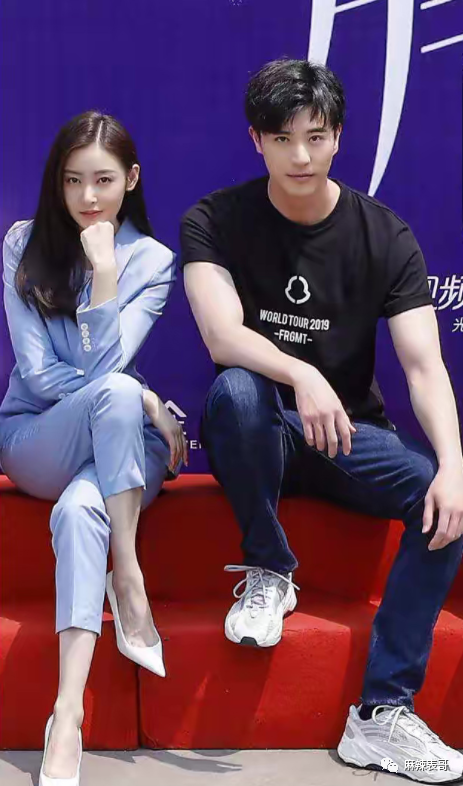 乔欣前助理发疯,有人发癫,有人被旧事重提,热闹啊