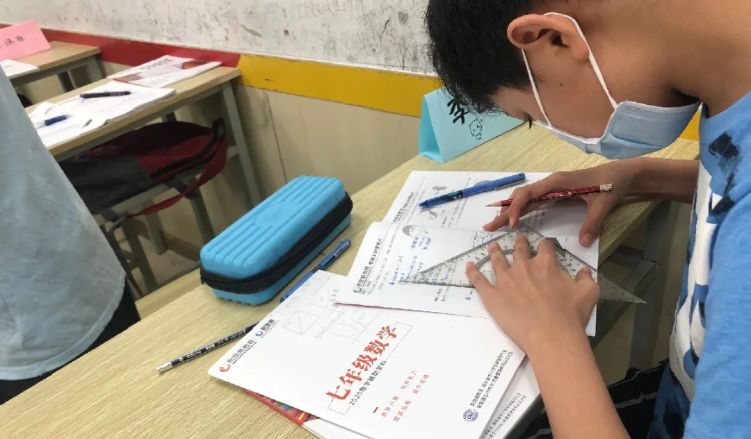 一文读懂2021中学预科班丨23年口碑铸造，科学提升认准荆楚潮！