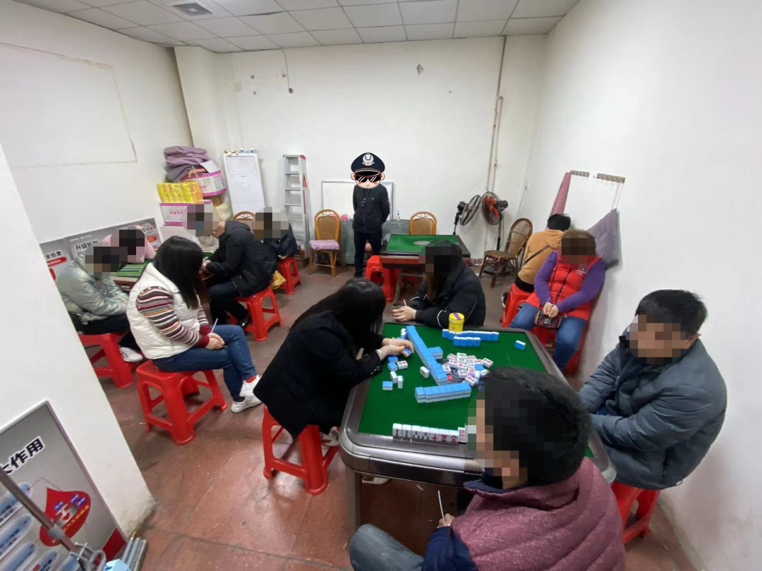 重拳扫赌梅州警方一举捣毁3个转转麻将赌窝72名赌徒落网